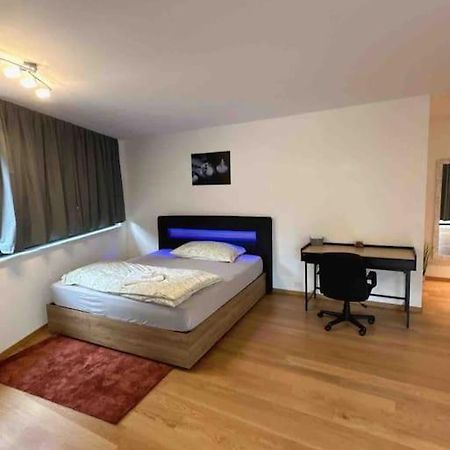 شقة Neubau In Zuerich Oerlikon المظهر الخارجي الصورة